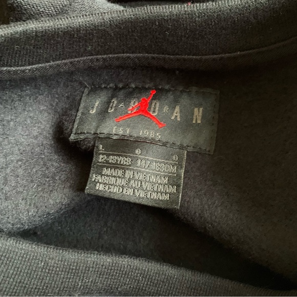 Kids Air Jordan Black Crew Neck Sweatshirt w Kangaroo Pocket size Lg. - Picture 3 of 7